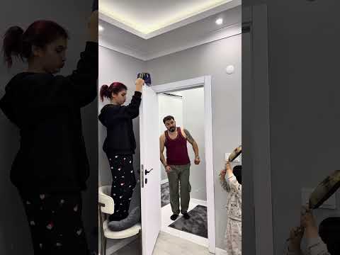 İnternetin çok gitti mi ￼#shortvideo #comedy #komedi #gaming #global #short thumbnail