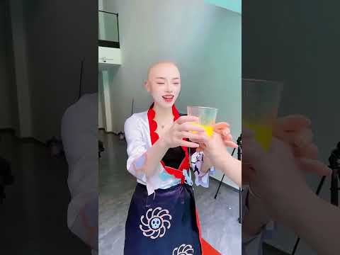 美人鱼果果被坏人当摇钱树了 #海贼王 #路飞 thumbnail