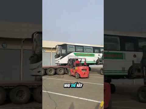 Màn hạ xe buýt nguy hiểm nhất tại Dubai #shorts thumbnail