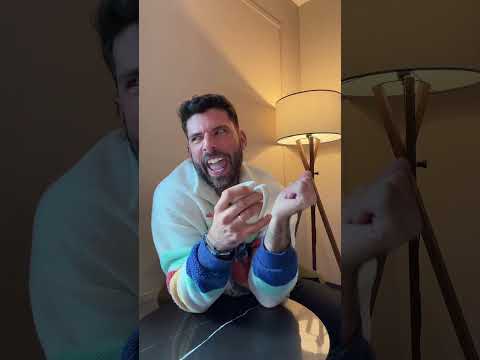 La conversation qu’on a que avec son ou sa bestie ?.On se retrouve sur scène ! #humour amitié #ref thumbnail