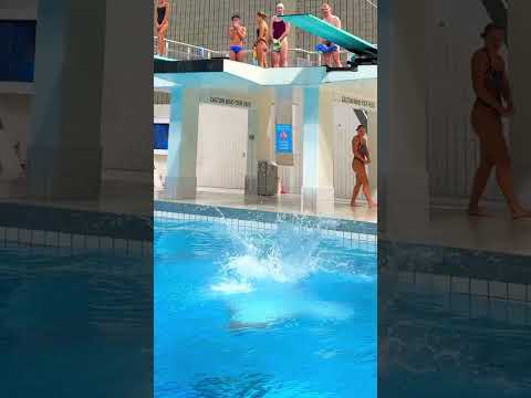 Diving thumbnail