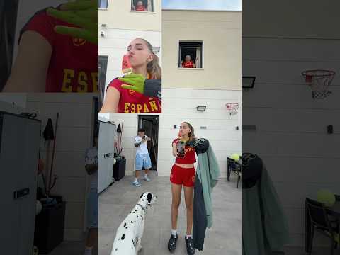 Sabéis qué parece?😂 thumbnail