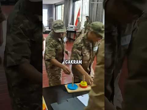 Latihan Militer Paling Aneh! 😩 thumbnail