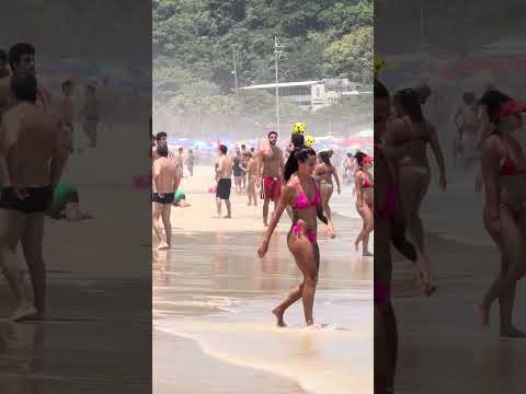 🇧🇷 Leme Beach A Fun Day thumbnail