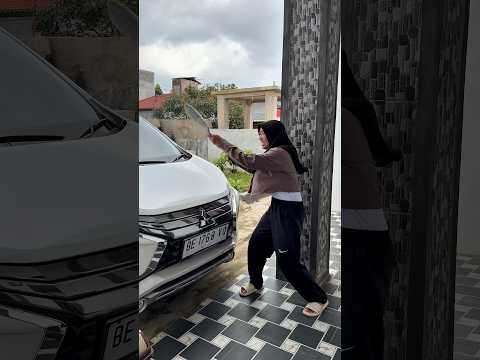 Si doi ngamuk gara gara paket #shorts #minivlog #comedy #bocilwargads #maspreman #sidoii thumbnail