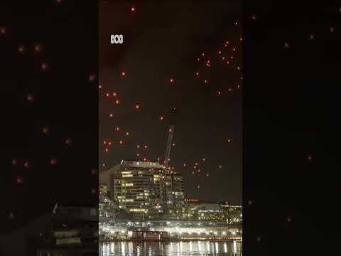 89 drones fall into Sydney Harbour during Vivid drone show | ABC NEWS thumbnail
