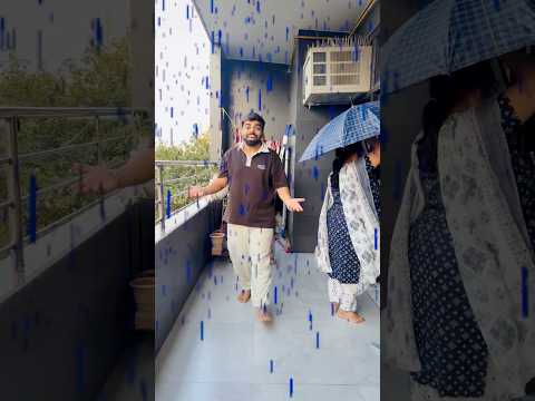Gaurav ki tarha kya aapko bhi barish pasand hai #gauravaroravlogs #youtubeshorts #shorts thumbnail
