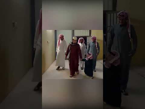 مضحي في استراحة الشباب - #شباب_البومب thumbnail