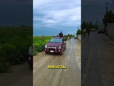 Ten Facet Wszystkim Przeszkadzał Po Drodze ? thumbnail
