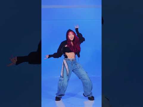 Dayoung - "What's a girl to do" dance cover #Dayoung #shorts thumbnail