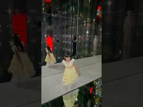 Moana ketagihan fashion show #riaricis #moana thumbnail