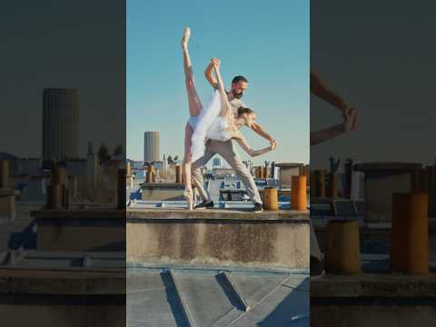 Maintenant plus de 5 millions de vues pour “Dansons"! ❤️ #Paris #celinedion thumbnail