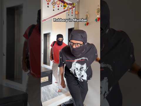 Robbery in Mumbai 🧐 #Mumbai #IPL thumbnail