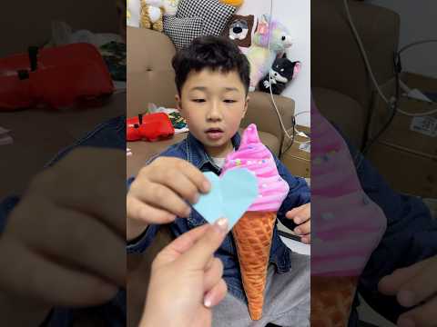 Dùng trái tim bí ẩn để đổi lấy cây kem khổng lồ thumbnail