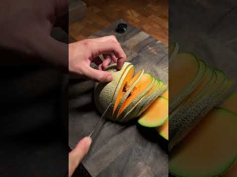 Rui “Golden Fall” Sujihiki dissecting a rock melon #fyp #satisfying #kitchenknife #japaneseknife thumbnail
