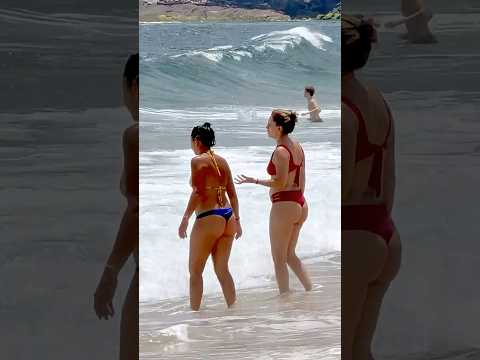 🇧🇷 Leblon Beach A Calm Day thumbnail