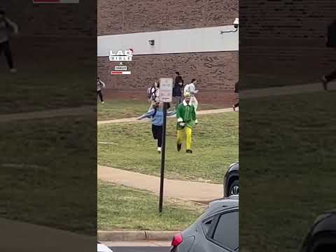 Dad dresses as Elf to collect daughter from school🎄 thumbnail