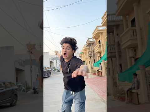 Cricket 🏏 me bhi khel skti hu 😱🤣 || Jaanvi Patel #shorts thumbnail