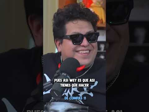 Mi pareja tiene videos con su EX #decompas #comedia #parejas #rorrialdana #gerryrod #shorts #risas thumbnail