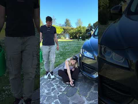 Dite che se ne accorgera?😬con lascusa ho fatto anche la pedicure☺️ #vitadicoppia #comedy #humor thumbnail