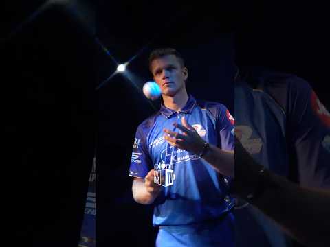 Boschचा first ball = दणका ? | #MumbaiIndians #OneFamily #TATAIPL #RCBvMI thumbnail