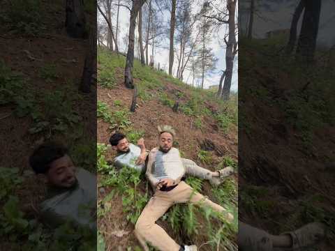 تحدي صعود الجبل 😂#shorts thumbnail