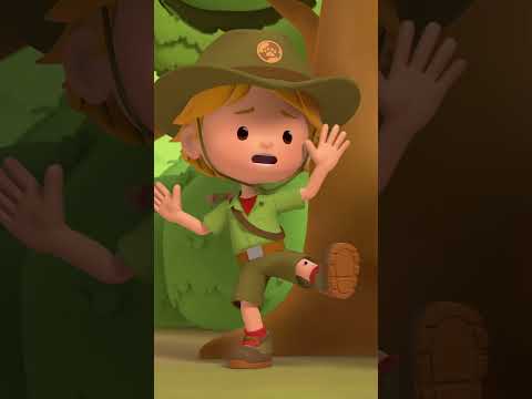 THESE SPIDERS ARE SMALL BUT AGGRESSIVE! 🕷️🕸️ | Leo the Wildlife Ranger #shorts thumbnail
