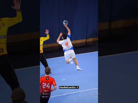 handball india best keepar ⚽🥅#handball #sportsball #shorts #sports #like #love #explore #treding thumbnail