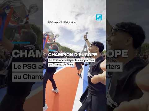 ⚽ Sacrés champions d'Europe, les joueurs du PSG accueillis par les supporters au Champ de Mars thumbnail