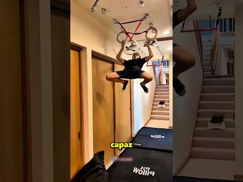 Este Papá Quedó Asombrado Por Las Habilidades De Parkour De Su Hijo 😱 thumbnail