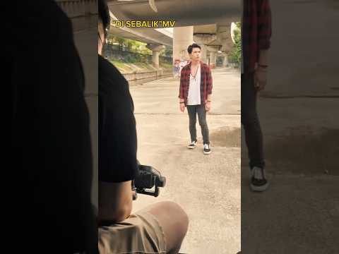BTS 3: “DI SEBALIK” MVkami share sikit bts disebalik MV shooting ?? mxi #disebalik #sambunkface thumbnail