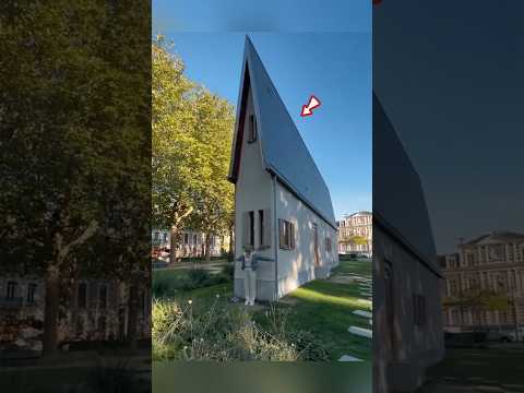 World Thinnest House 😱 thumbnail