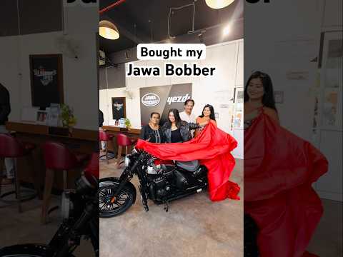 Bought my Jawa 42 Bobber? #crafteraditi #jawabobber #newbike #bobber #unboxing @CrafterAditi thumbnail