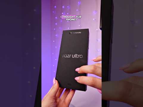 I thought flip phones were dead until this.. Motorola Razr Ultra 2026! #newphone #unboxing #motorola thumbnail