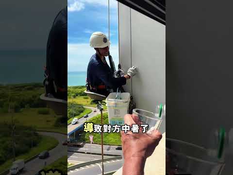 陌生人的一杯水，救回了高溫下差點中暑的他@coronel.ramalho thumbnail
