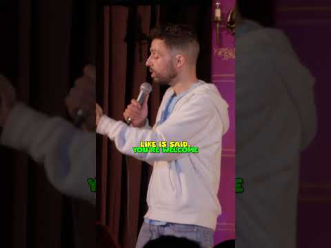It's called de-escalation, didn't even call her a fuggin bish!  #shorts #standupcomedy #hecklers thumbnail