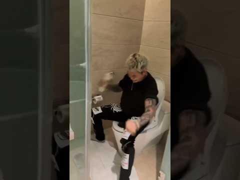 BEAUTIFUL THINGS IN THE BATHROOM ? ?? (Beautiful Things-Benson Boone, Weird Genius Remix/Bootleg) thumbnail