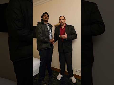 7 फीट और 2 इंच लंबा ये युवक कौन? जिसने दी 'The Great Khali' को मात! #shorts #viral thumbnail