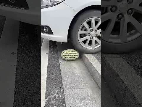 Vật dụng dành cho ô tô khi lên bậc cao 😭🥹🥸🚘🚙 #funny #automobile thumbnail