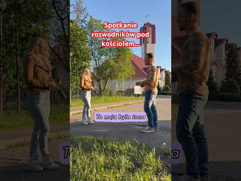 Spotkanie rozwodników pod kościołem… #śmieszne #polskihumor #humor #funny #comedy thumbnail