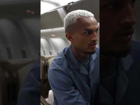 OS BASTIDORES DA SELEÇÃO BRASILEIRA A CAMINHO DA COPA DO MUNDO! #shorts thumbnail