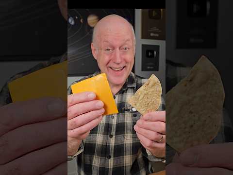 A Foolproof Fix For Flimsy Fragile Falling-Apart Chips!💪 #shorts #lifehacks #nachos #cheese thumbnail