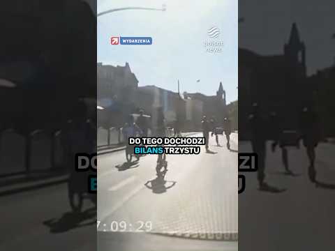 Na hulajnogach środkiem ruchliwej ulicy. Niebezpieczna sytuacja w Bydgoszczy thumbnail