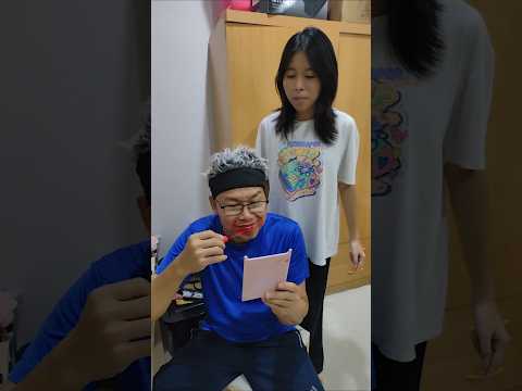 พ่อเล่นลิปสติกของแม่ #ฮาๆ #ตลก #สนุก #สนุกสนาน #กิ่งเอ็นจอย #คลิปตลก #คลิปสั้น thumbnail