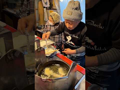This Couple Has Run a Yatai for 50 Years thumbnail