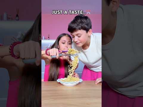 🍜+✂️=🤷‍♂️@markchirkin #familyfirst thumbnail