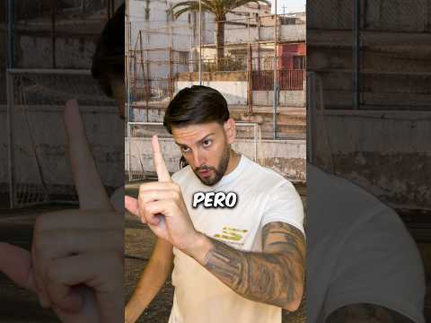 Donde a muchos les da miedo meter el pie él mete la cabeza 😱⚽️ #historiasreales #footballhistory thumbnail