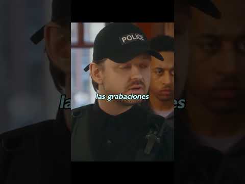 Cuando lo humillaron por su vestimenta sencilla #pelicula #cine #shorts thumbnail
