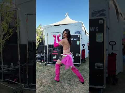 whatcha doin?? just the pinky up choreo candace version #KATSEYE thumbnail