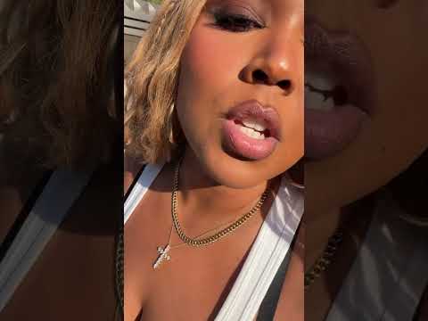 Hands up if you’re ready for new music from Lizzo ? thumbnail